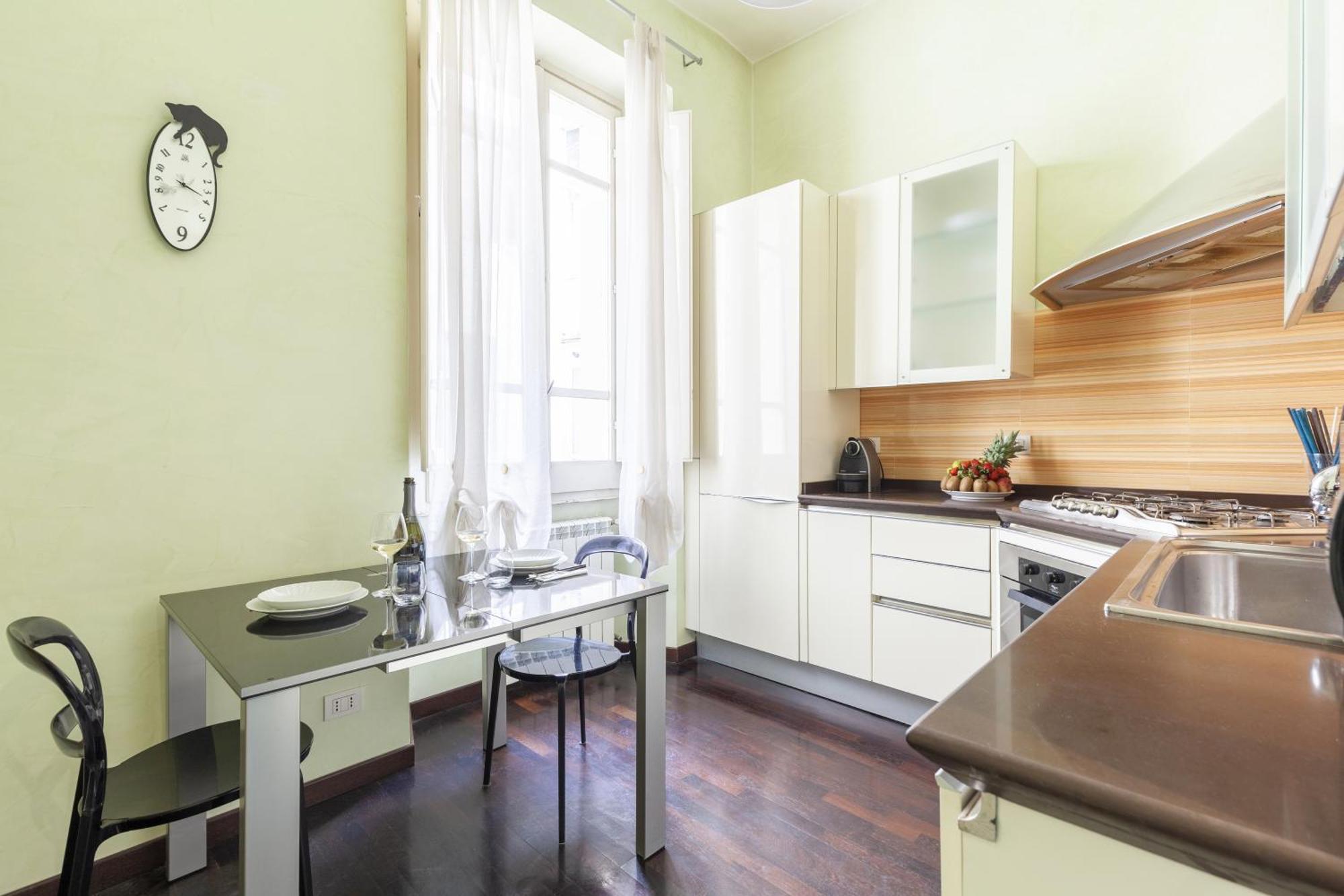 Hostly-urban Oasis Turati-few Steps From Colosseum Apartamento Roma