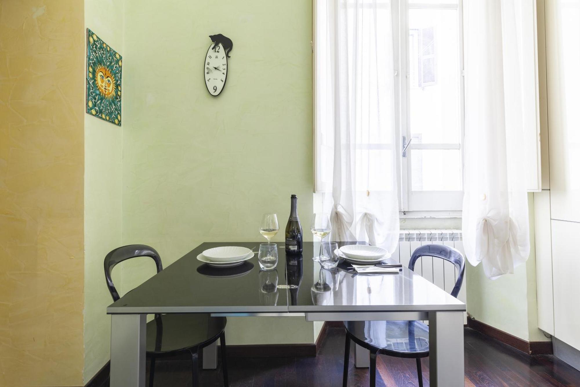 Hostly-urban Oasis Turati-few Steps From Colosseum * Roma